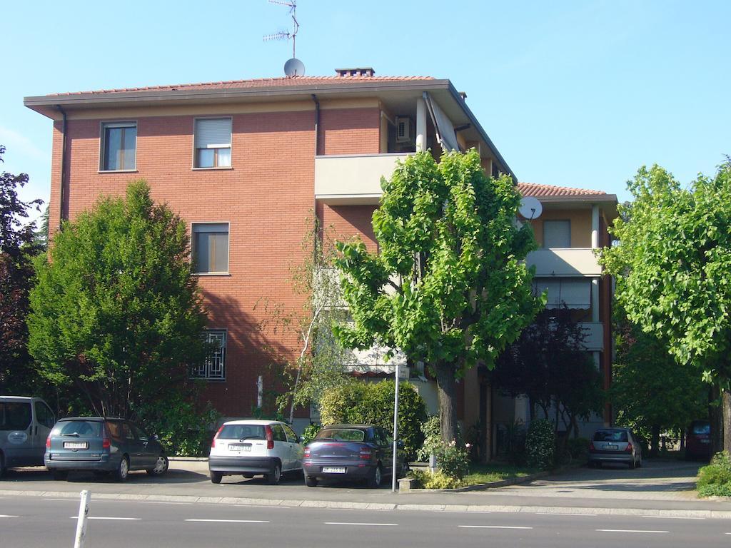 Aparthotel Feeling At Home Castenaso Exterior foto